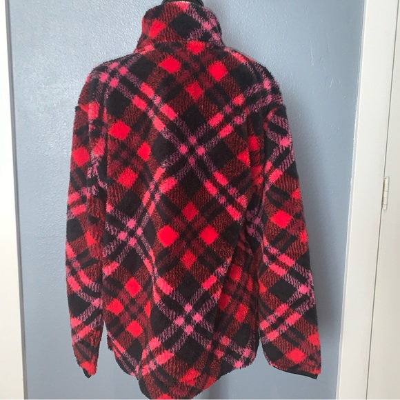 Maurice’s Red Teddy Sherpa Fleece Med Sweater And High Rise Short Set Small NWT - Picture 9 of 10